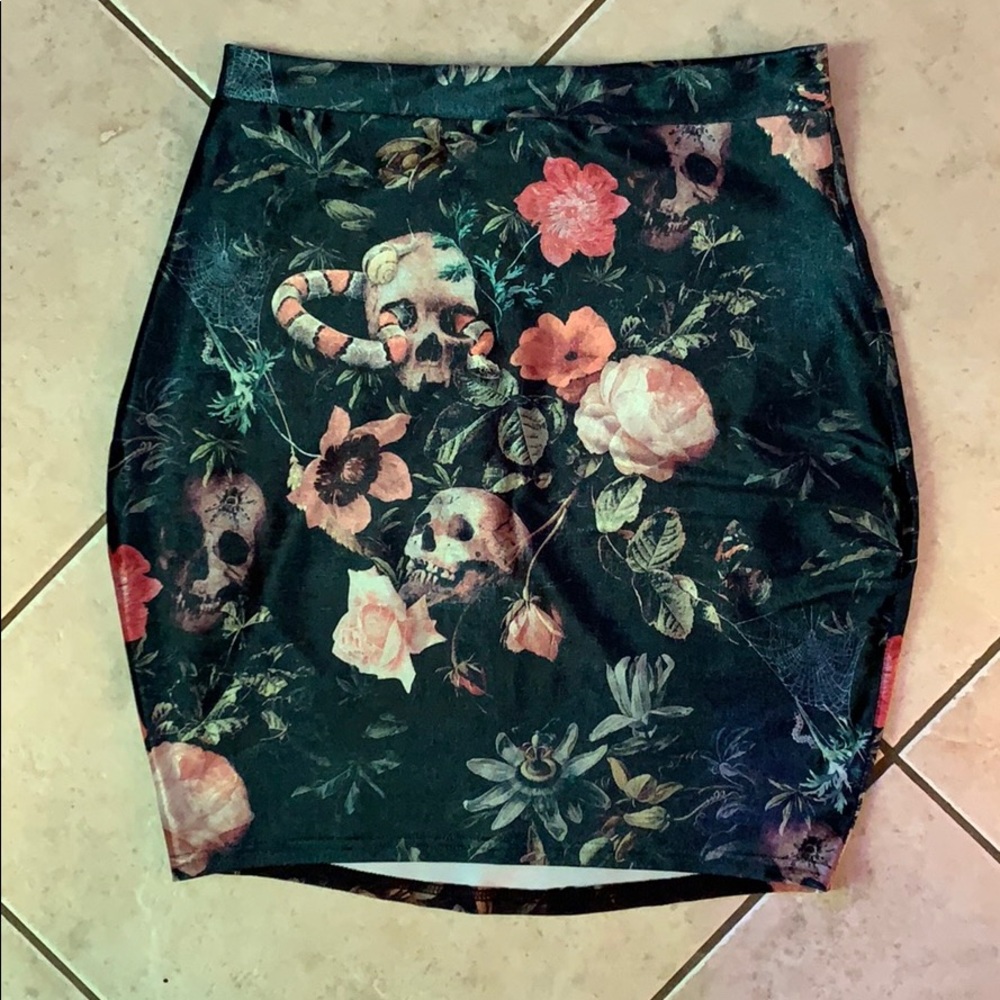 Black milk velvet pencil skirt